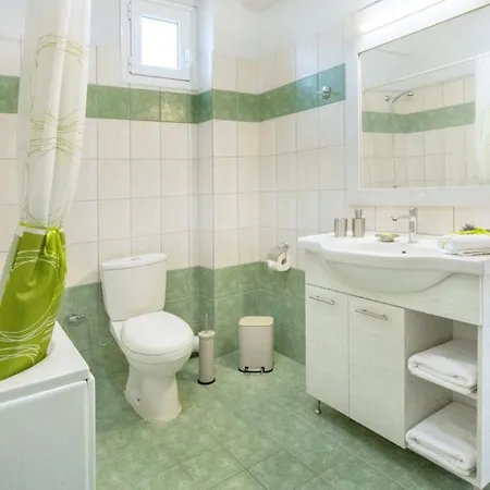 第二个家公寓 公寓 斯卡拉索提罗斯