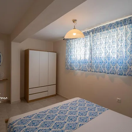 Second * سكالا سوتيروس